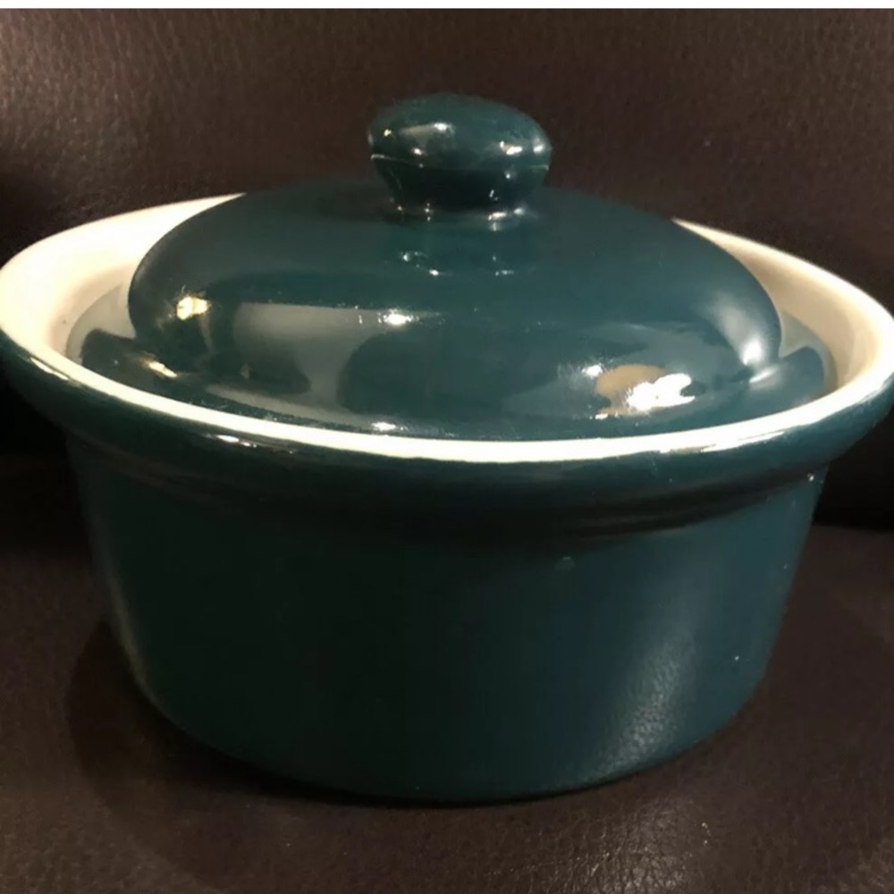 Vtg SHENANGO  Covered Casserole Small Baker W/ Lid